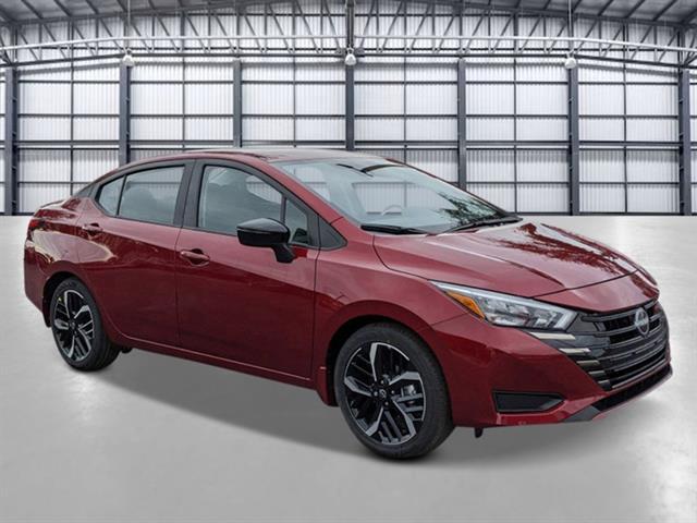 New 2025 Nissan Versa 1.6 SR