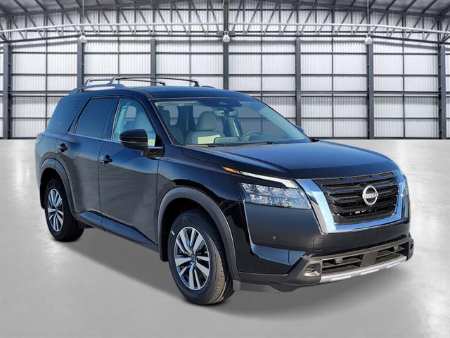 New 2025 Nissan Pathfinder SL