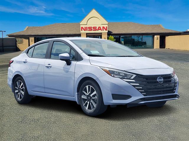 New 2025 Nissan Versa 1.6 SV