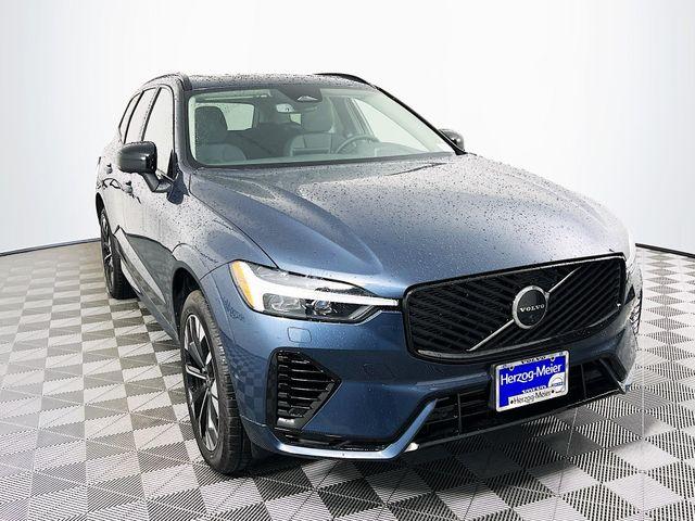 New 2026 Volvo XC60 Plug-In Hybrid T8 Plus