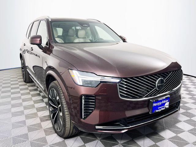 New 2026 Volvo XC90 Plug-In Hybrid T8 Ultra 7-Seater
