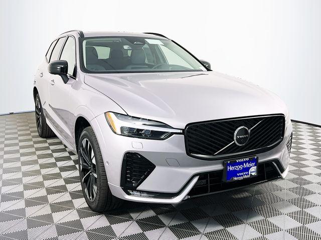 New 2026 Volvo XC60 B5 Plus