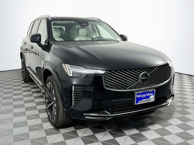 New 2026 Volvo XC90 Plug-In Hybrid T8 Ultra 7-Seater