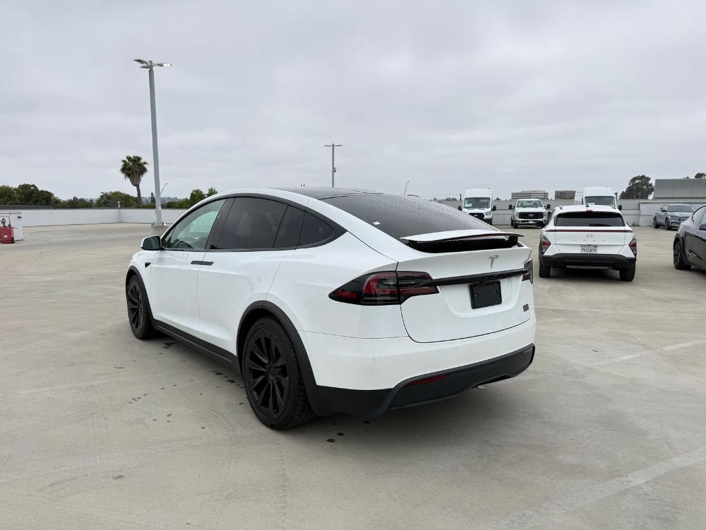 TESLA MODEL X PLAID - 2