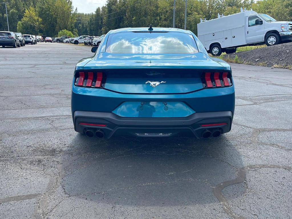 2026 FORD MUSTANG ECOBOOST PREMIUM 缩略图 4
