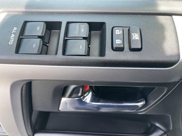 TOYOTA 4RUNNER - 10