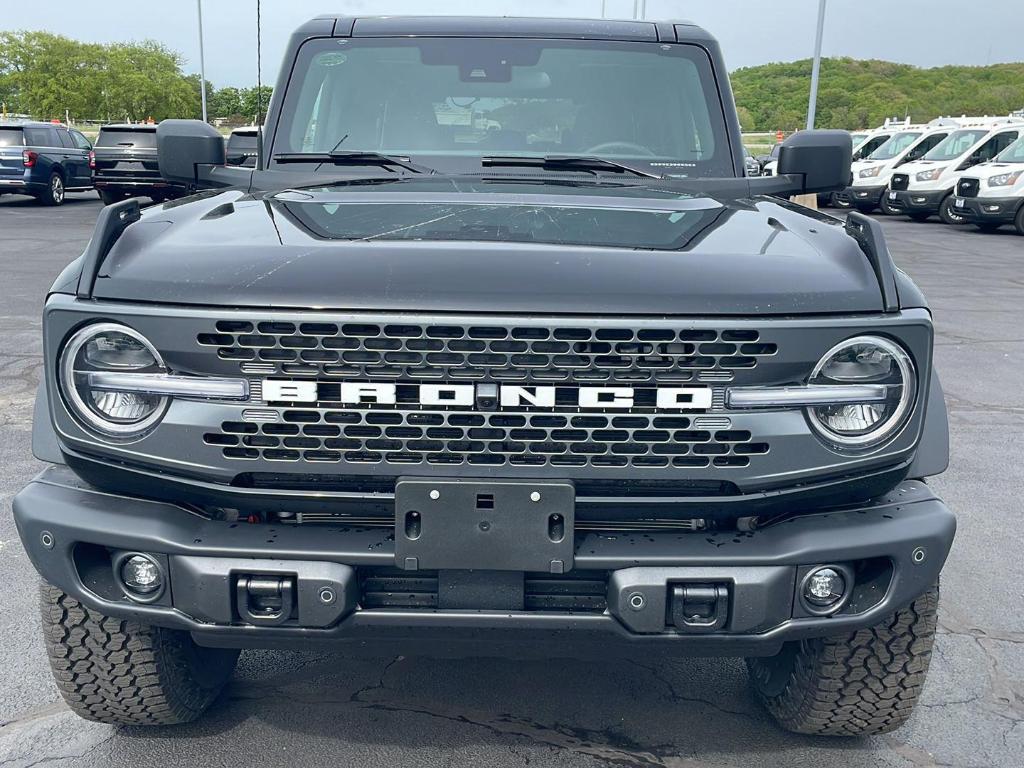 FORD BRONCO - 8