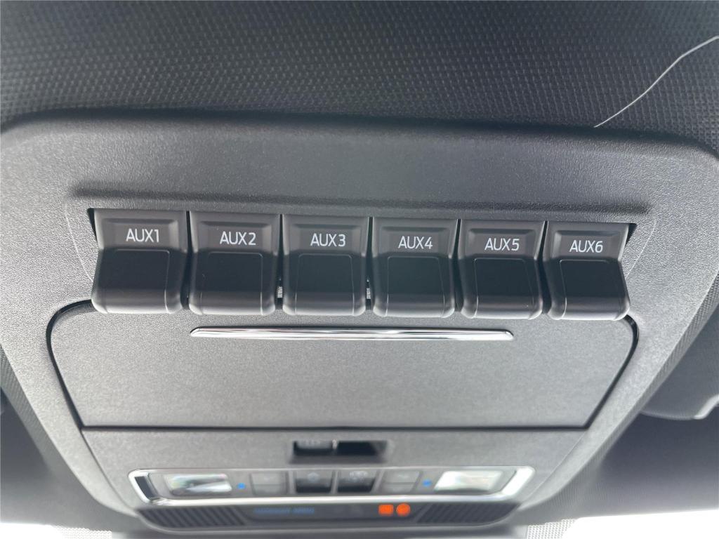 صورة مصغرة 32 لـ 2026 FORD F-250 PLATINUM