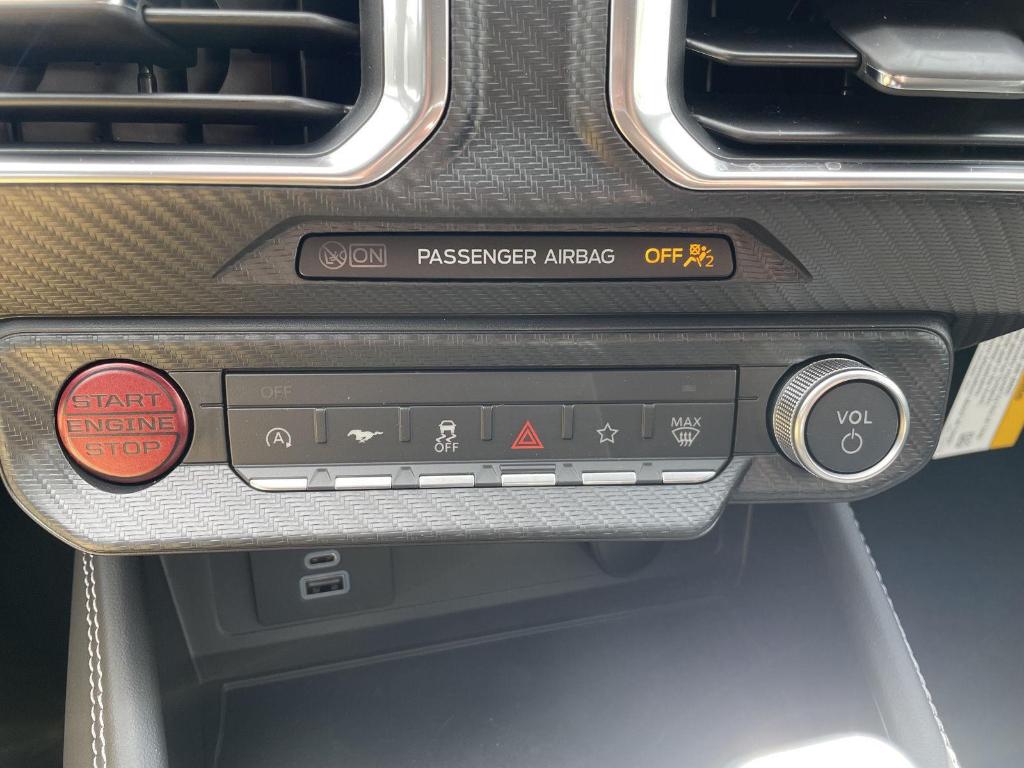 صورة مصغرة 23 لـ 2026 FORD MUSTANG GT PREMIUM