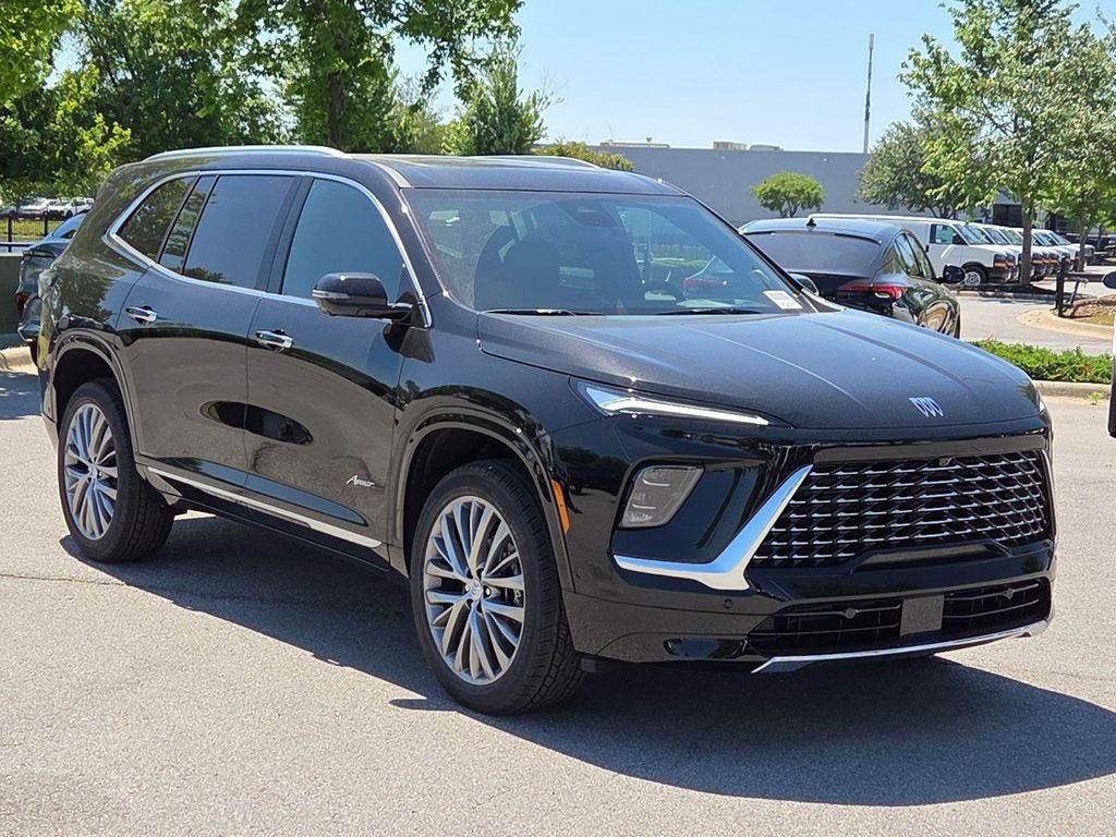 New 2026 Buick Enclave Avenir FWD