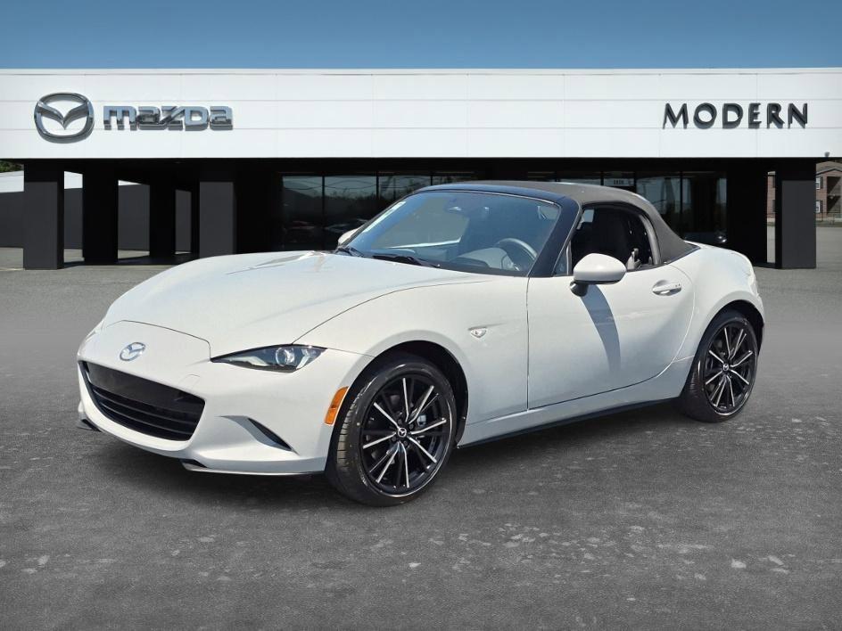 New 2026 Mazda MX-5 Miata Grand Touring