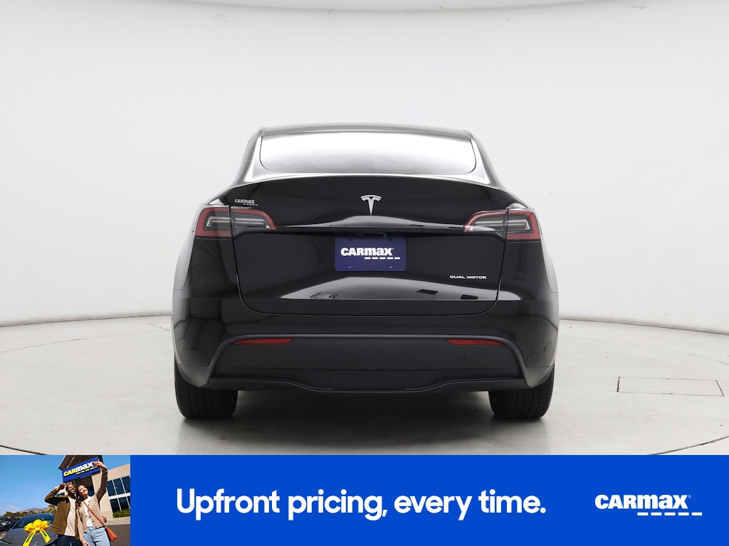 TESLA MODEL Y LONG RANGE - 7