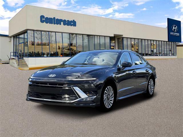 New 2026 Hyundai SONATA Hybrid Limited