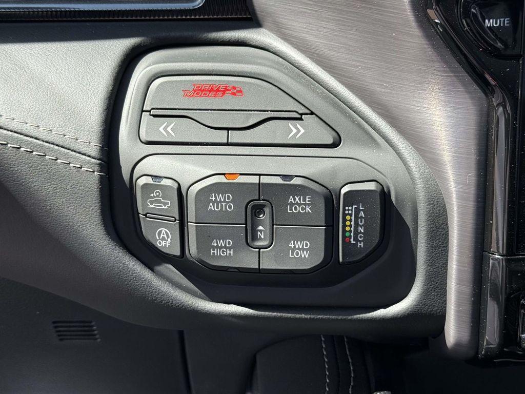 صورة مصغرة 21 لـ 2026 RAM 1500 RHO
