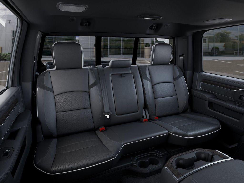 صورة مصغرة 15 لـ 2026 RAM 2500 LARAMIE