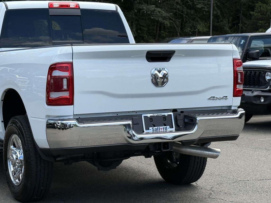 صورة 10 لـ 2024 RAM 2500 TRADESMAN