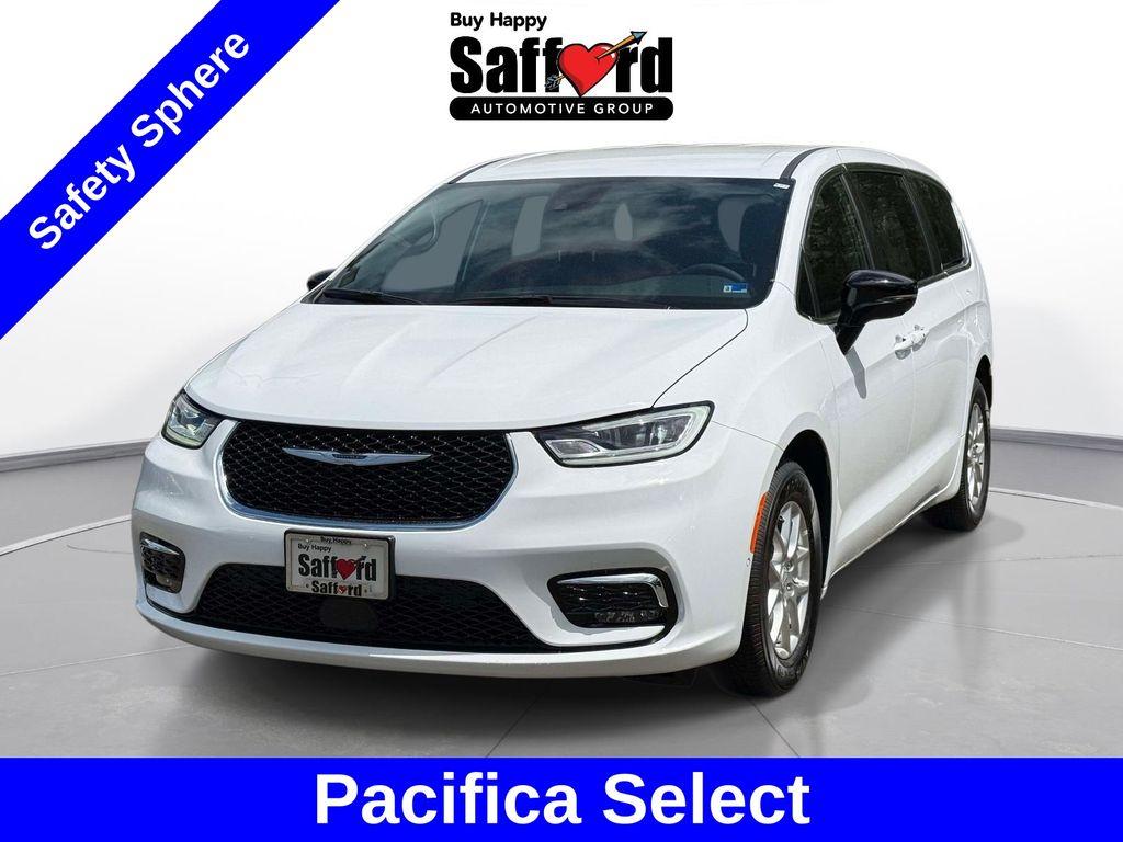 New 2026 Chrysler Pacifica Select