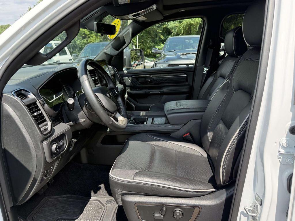 صورة مصغرة 14 لـ 2025 RAM 1500 LIMITED