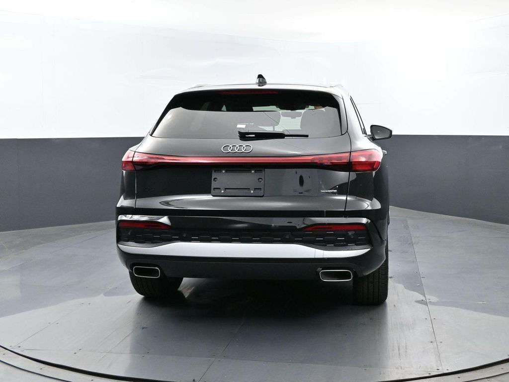 صورة مصغرة 26 لـ 2026 AUDI Q5 PREMIUM TFSI QUATTRO S TRONIC