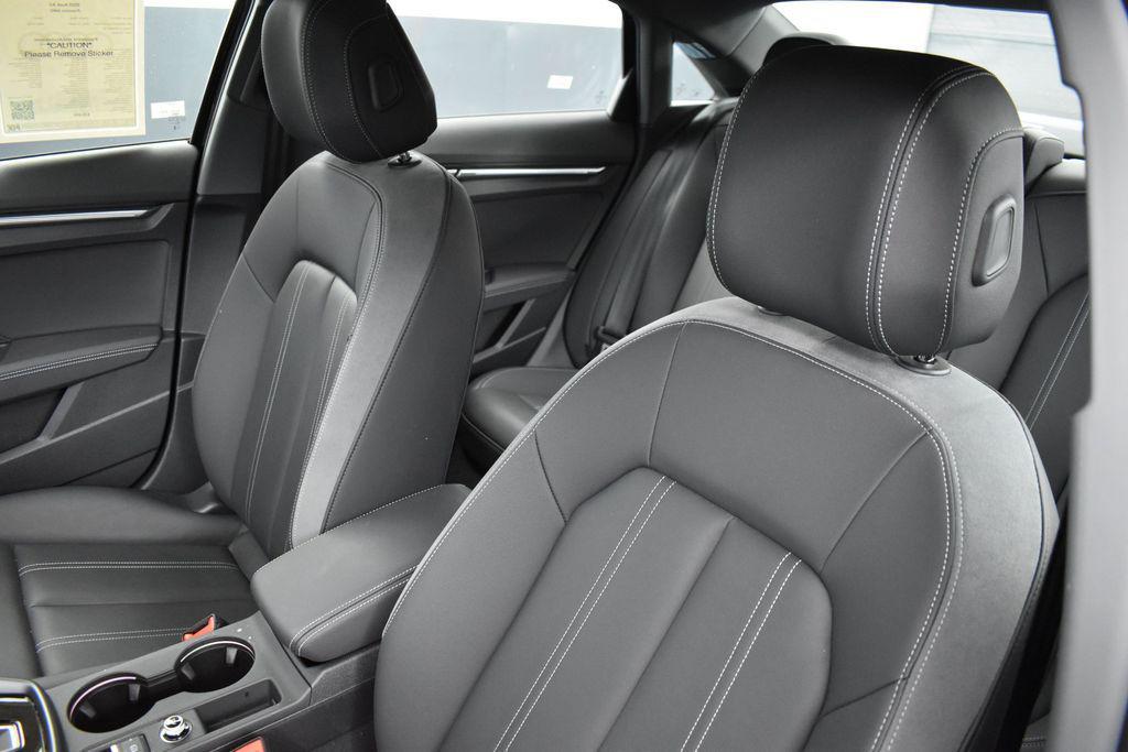 2025 AUDI A3 PREMIUM — фото 8