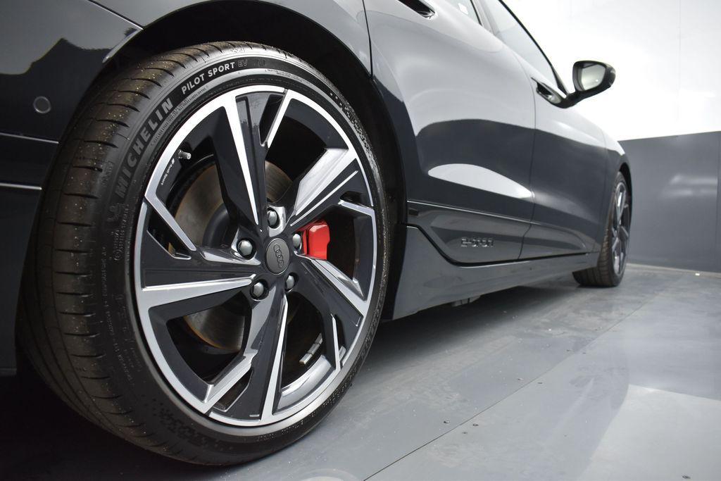 2027 AUDI S6 E-TRON PREMIUM PLUS QUATTRO — миниатюра 19