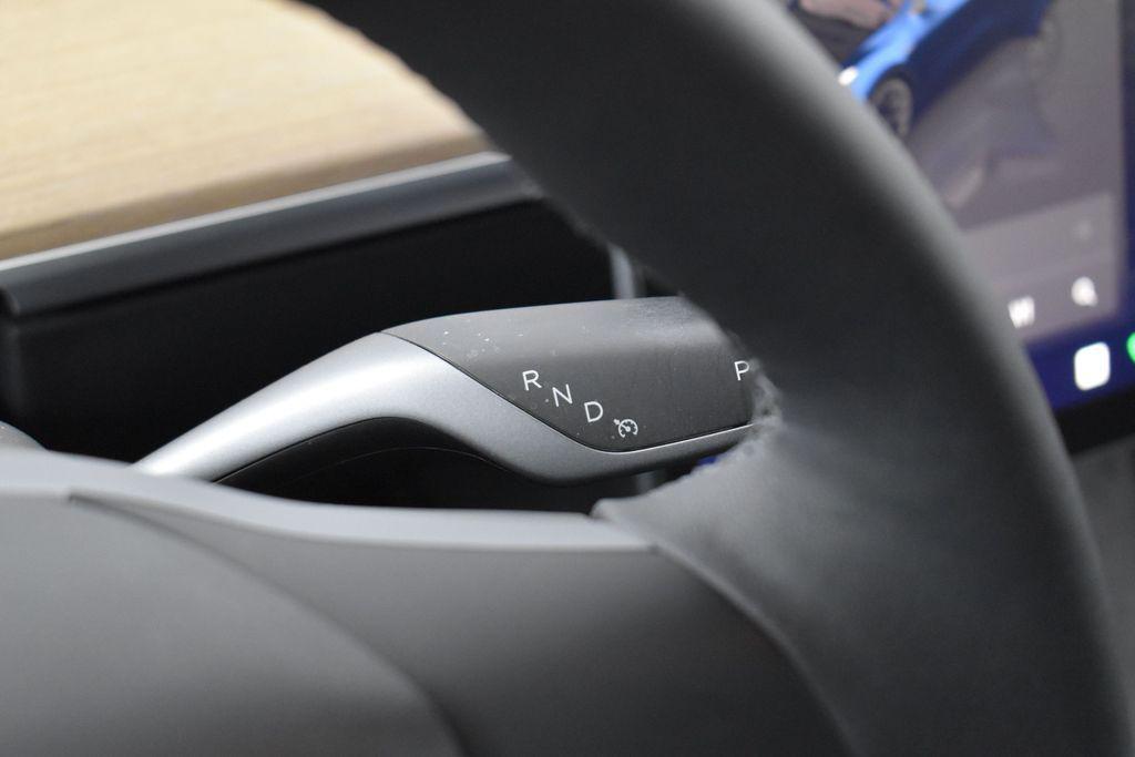 2023 Tesla MODEL Y LONG RANGE DUAL MOTOR ALL-WHEEL DRIVE 缩略图 13
