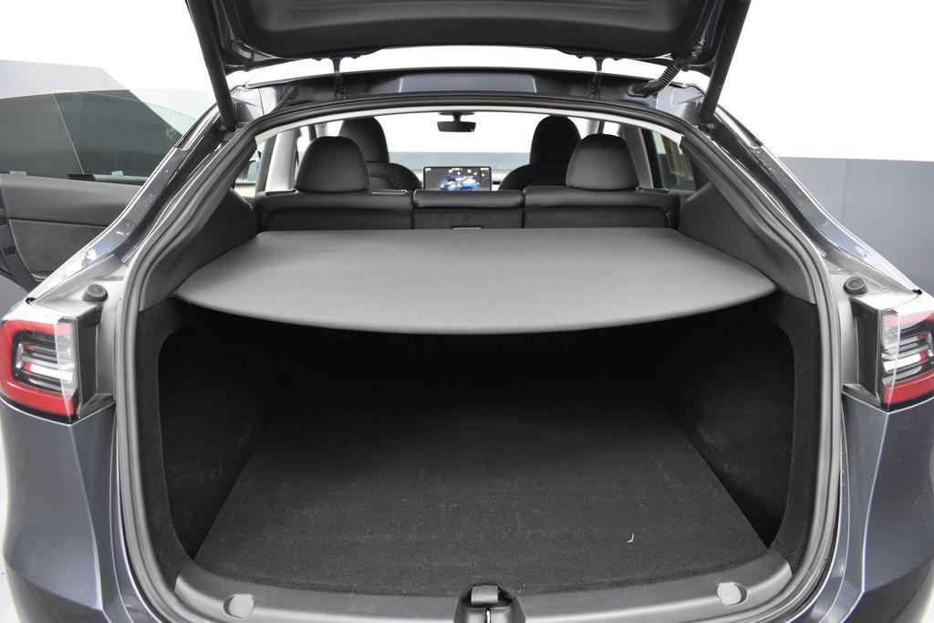 2023 Tesla MODEL Y LONG RANGE DUAL MOTOR ALL-WHEEL DRIVE 缩略图 18