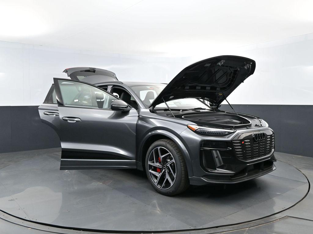 2027 AUDI SQ6 E-TRON PREMIUM PLUS QUATTRO thumbnail 26