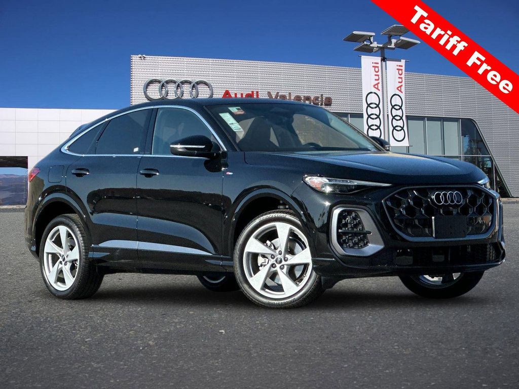 New 2025 Audi Q5 Premium Plus TFSI quattro S tronic