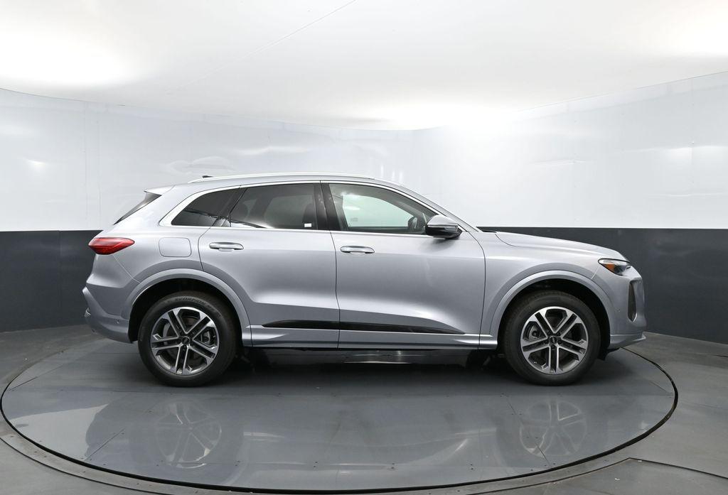 2026 AUDI Q5 PREMIUM TFSI QUATTRO S TRONIC 缩略图 4