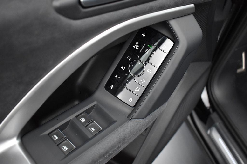 2026 AUDI SQ5 3.0T PREMIUM PLUS — фото 6