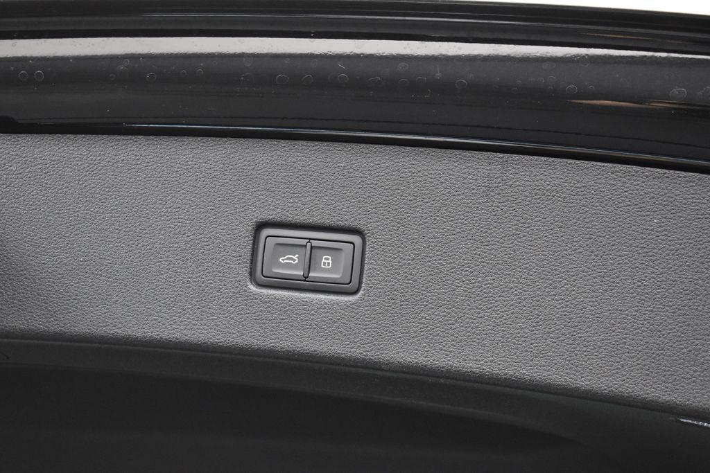 صورة مصغرة 20 لـ 2026 AUDI RS Q8 4.0T