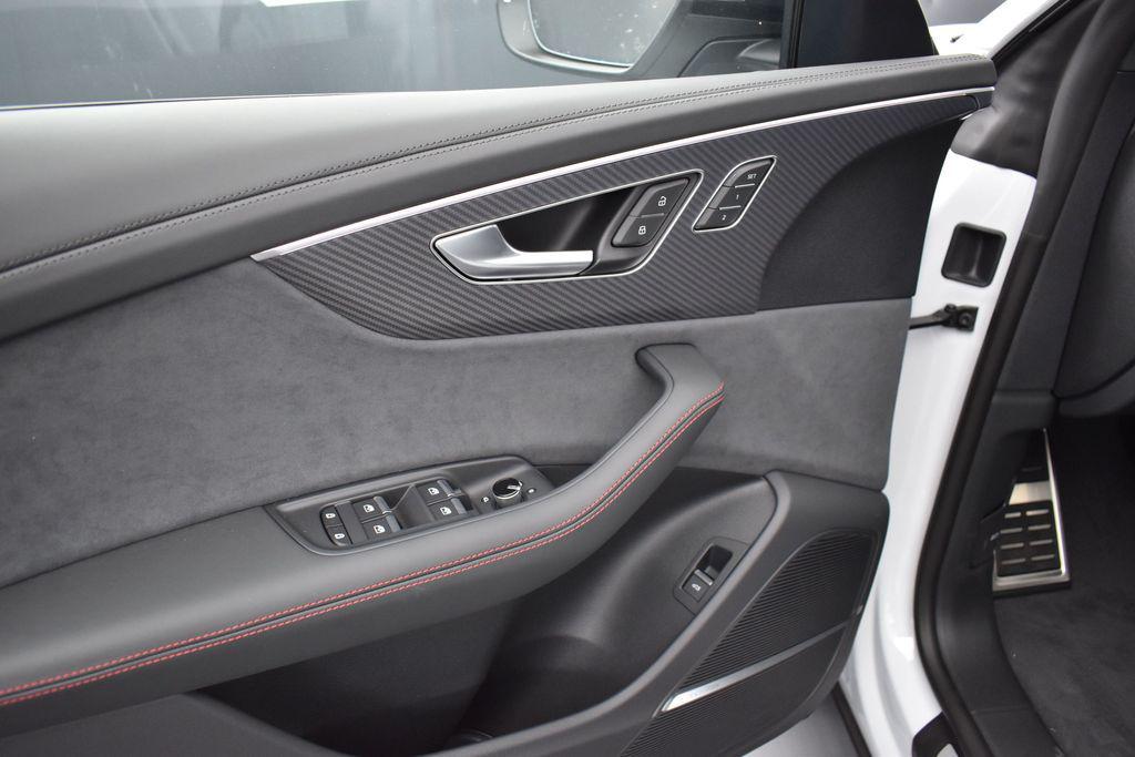 صورة 6 لـ 2026 AUDI SQ8 4.0T PRESTIGE