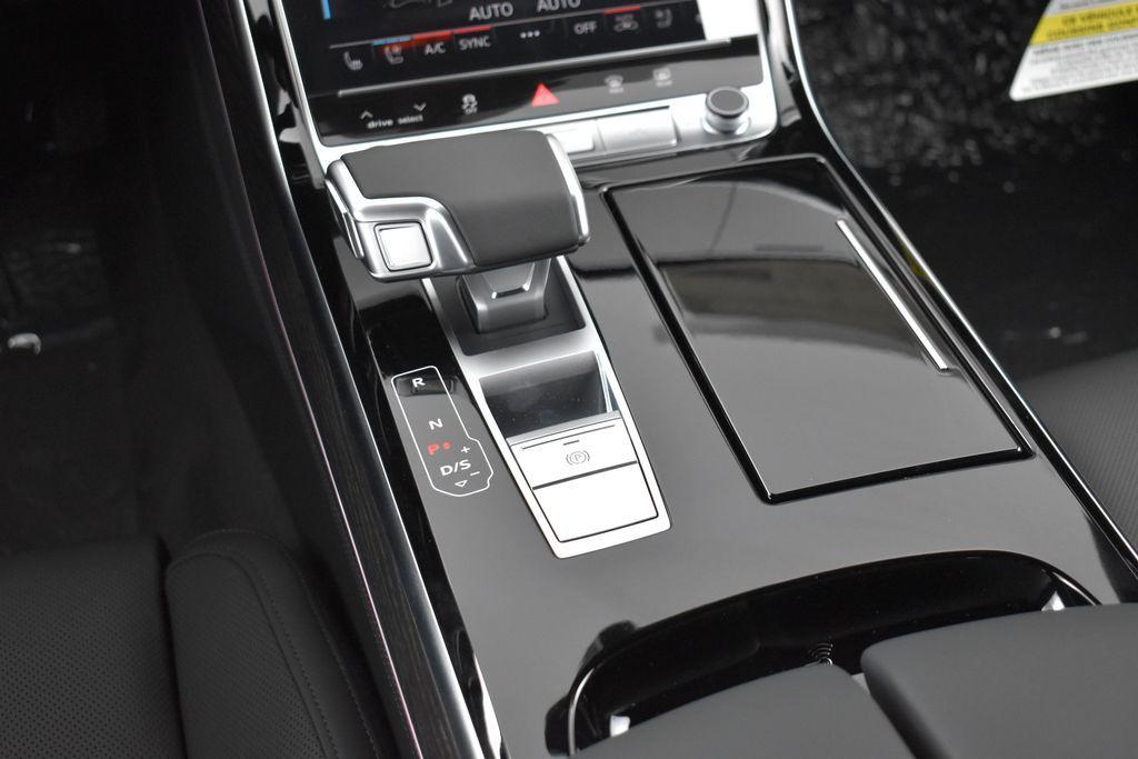 2026 AUDI A8 55 TFSI QUATTRO TIPTRONIC thumbnail 16