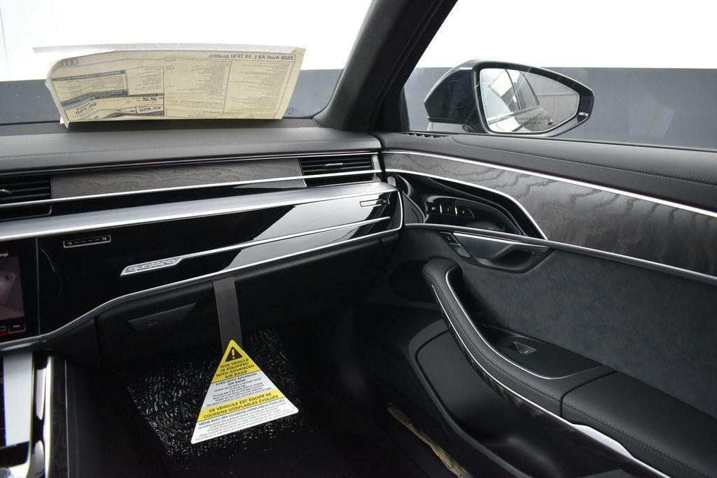 2026 AUDI A8 55 TFSI QUATTRO TIPTRONIC thumbnail 13