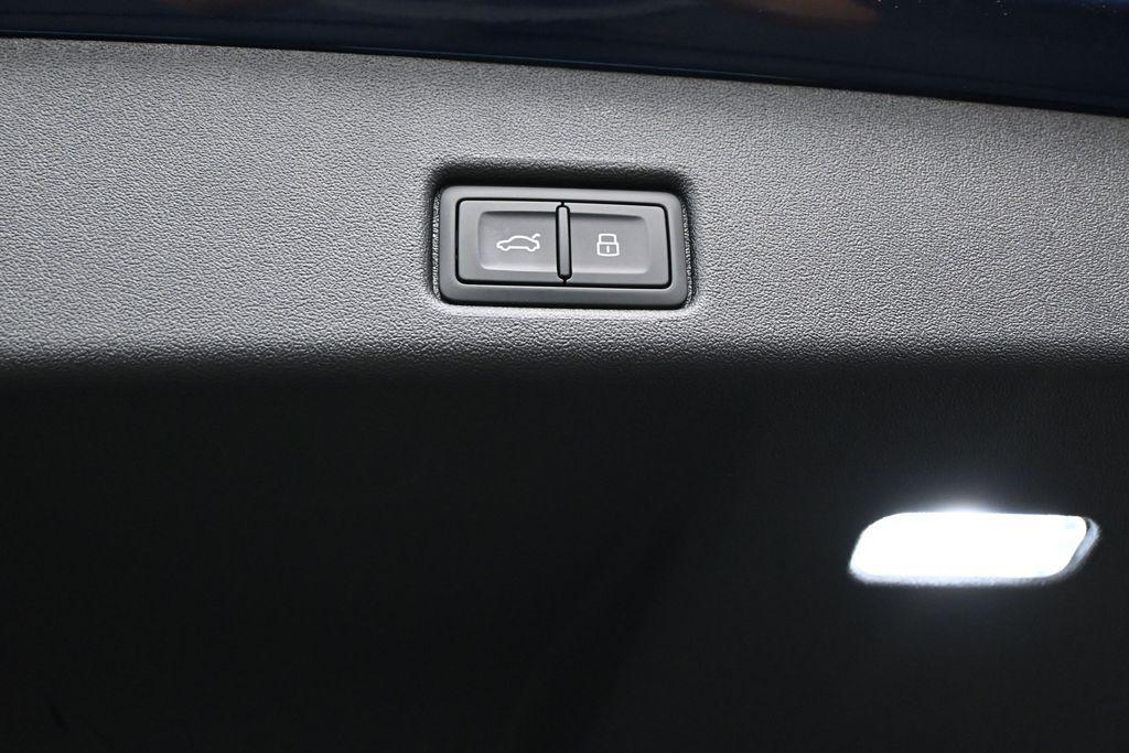 صورة مصغرة 17 لـ 2026 AUDI Q5 PREMIUM PLUS TFSI QUATTRO S TRONIC