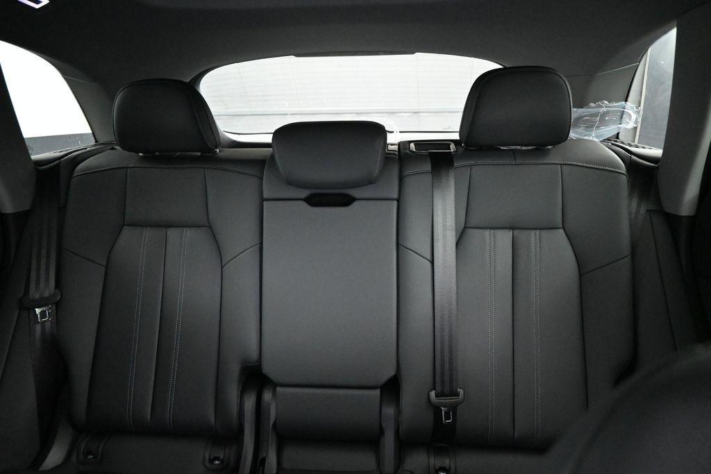صورة مصغرة 15 لـ 2026 AUDI Q5 PREMIUM PLUS TFSI QUATTRO S TRONIC