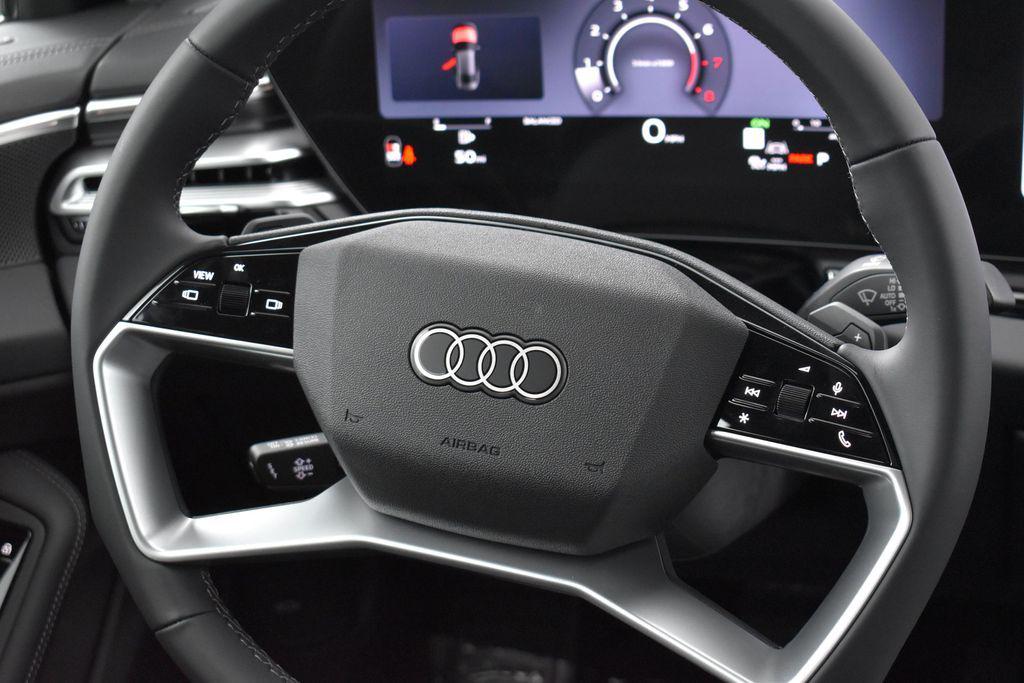 صورة 13 لـ 2026 AUDI A6 PREMIUM QUATTRO S TRONIC