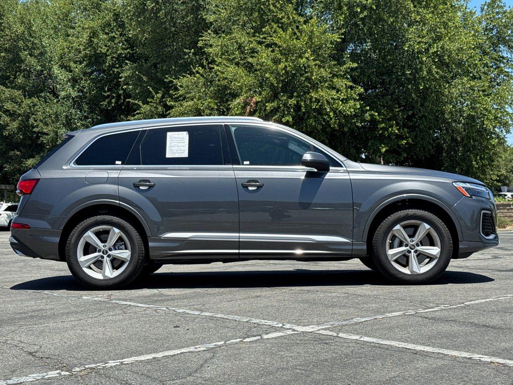 2025 AUDI Q7 45 PREMIUM 照片 2