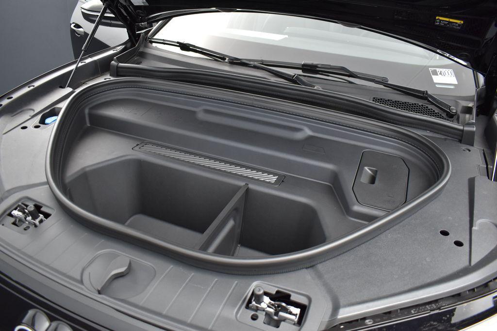 2027 AUDI Q6 E-TRON PREMIUM QUATTRO — миниатюра 22