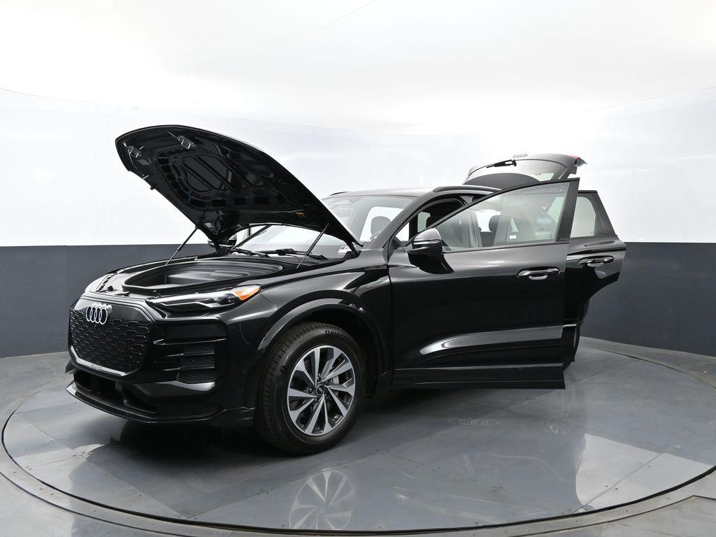 2027 AUDI Q6 E-TRON PREMIUM QUATTRO — миниатюра 27