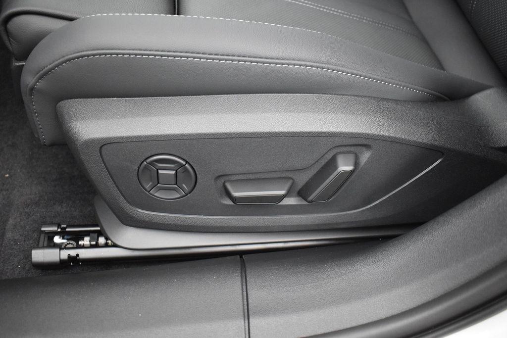 صورة 7 لـ 2026 AUDI A5 PREMIUM PLUS TFSI QUATTRO S TRONIC