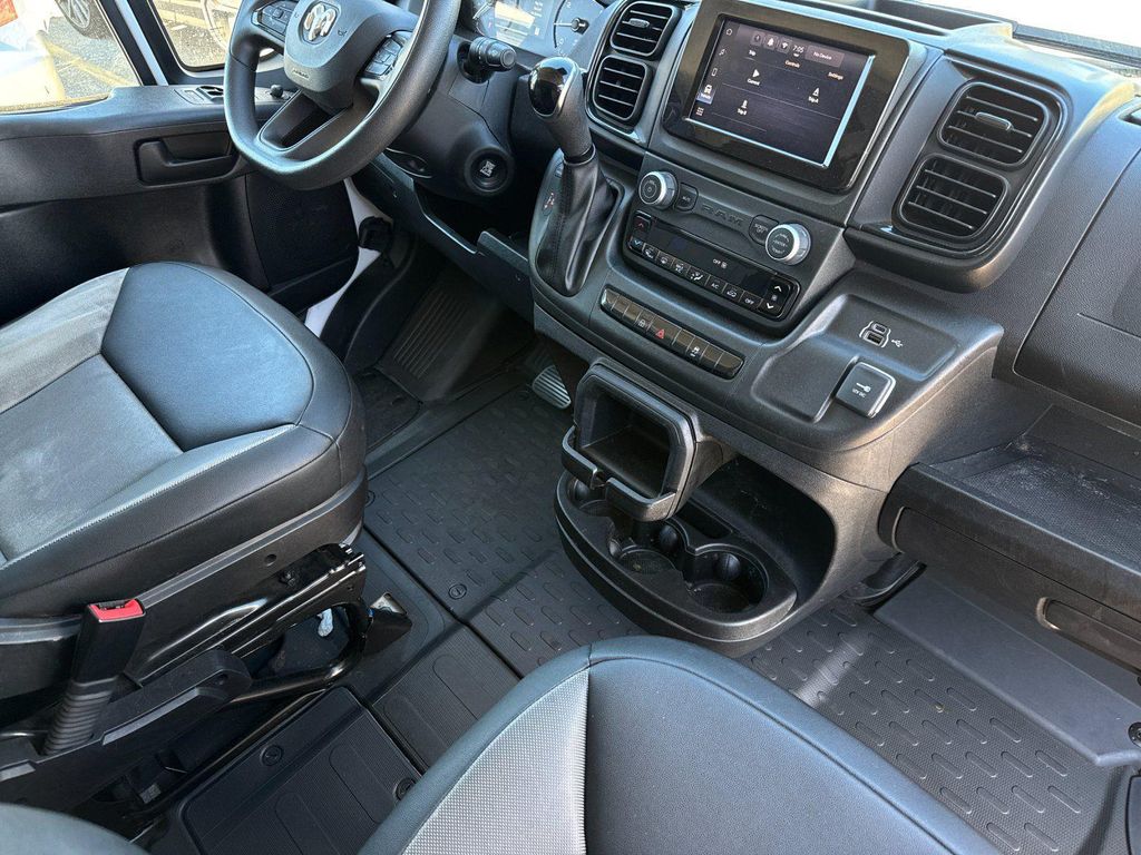 2025 RAM PROMASTER 2500 TRADESMAN 缩略图 13