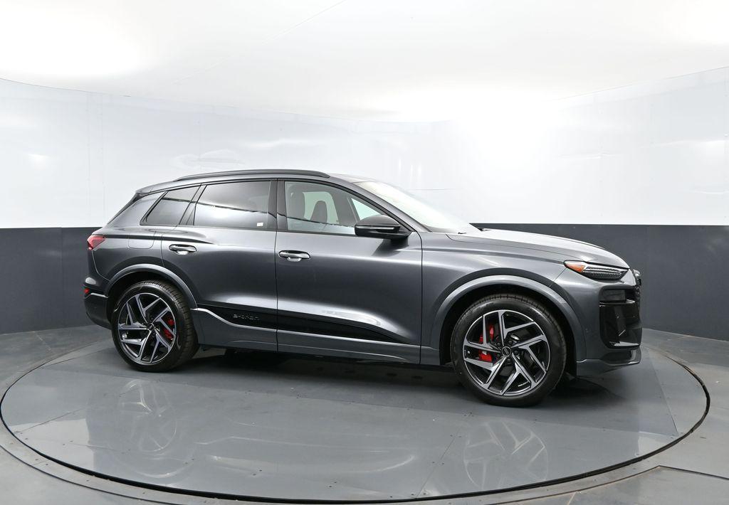 صورة مصغرة 4 لـ 2027 AUDI SQ6 E-TRON PREMIUM PLUS QUATTRO
