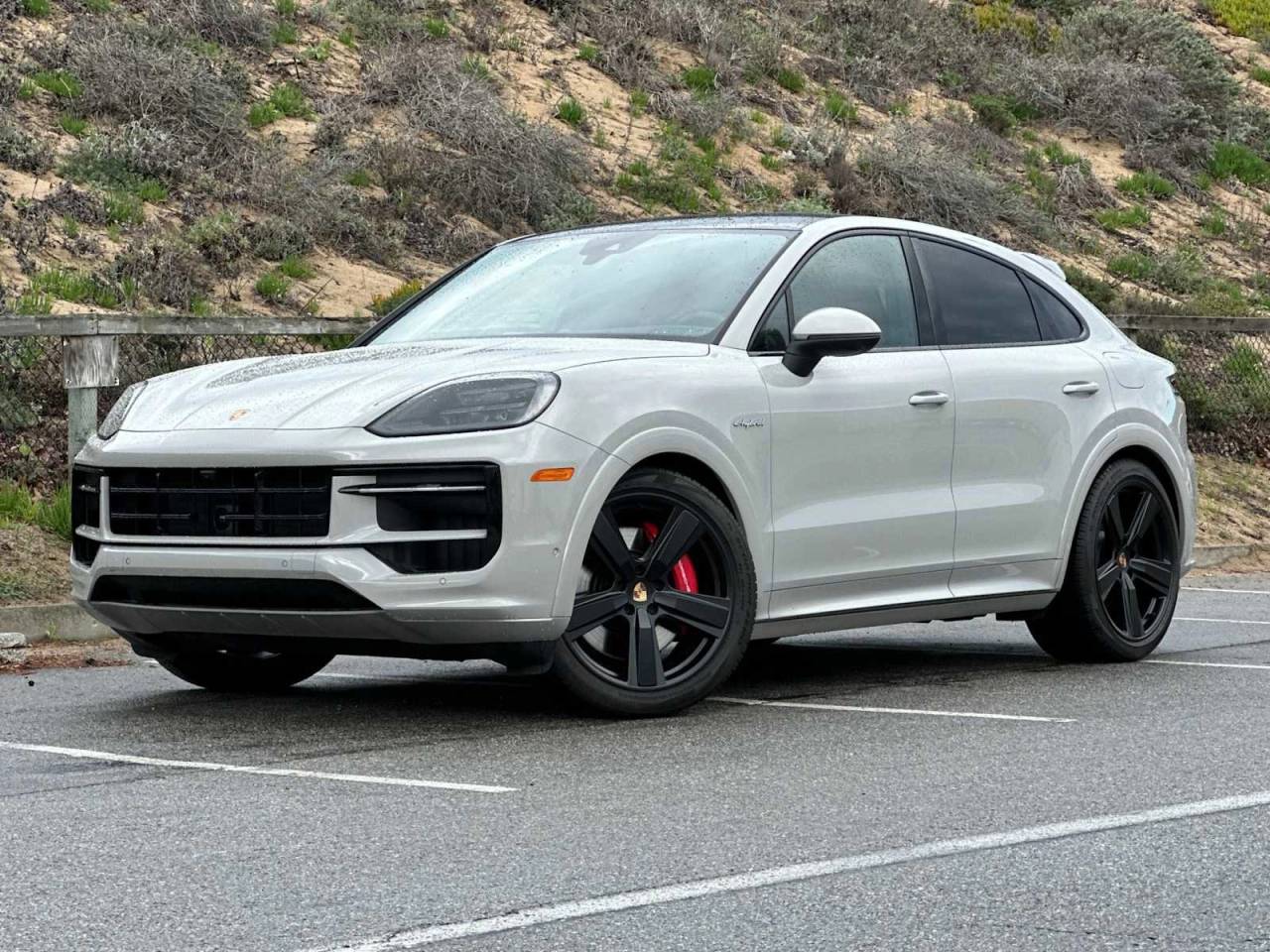 2025 Porsche CAYENNE 照片 1