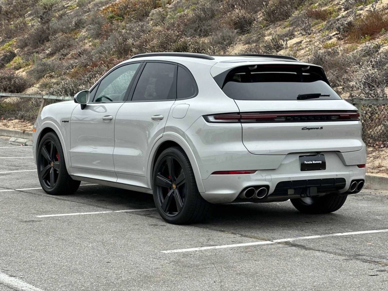 PORSCHE CAYENNE - 3