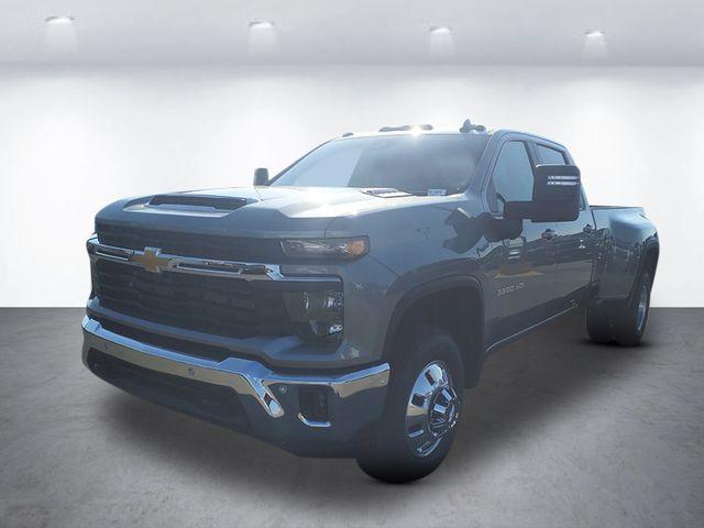 New 2026 Chevrolet Silverado 3500 LT
