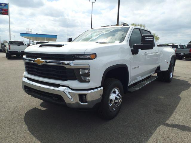 New 2026 Chevrolet Silverado 3500 LT