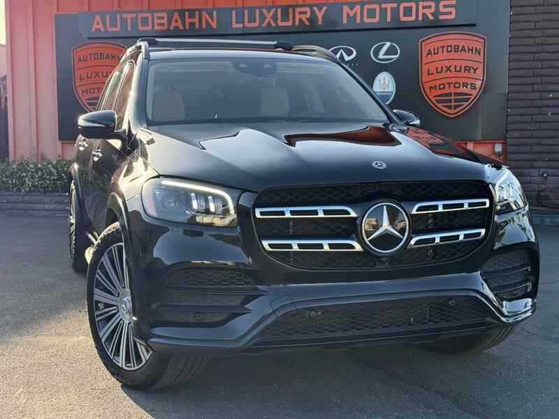 MERCEDES-BENZ GLS - 1