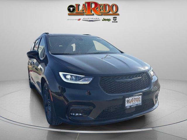 New 2026 Chrysler Pacifica Limited